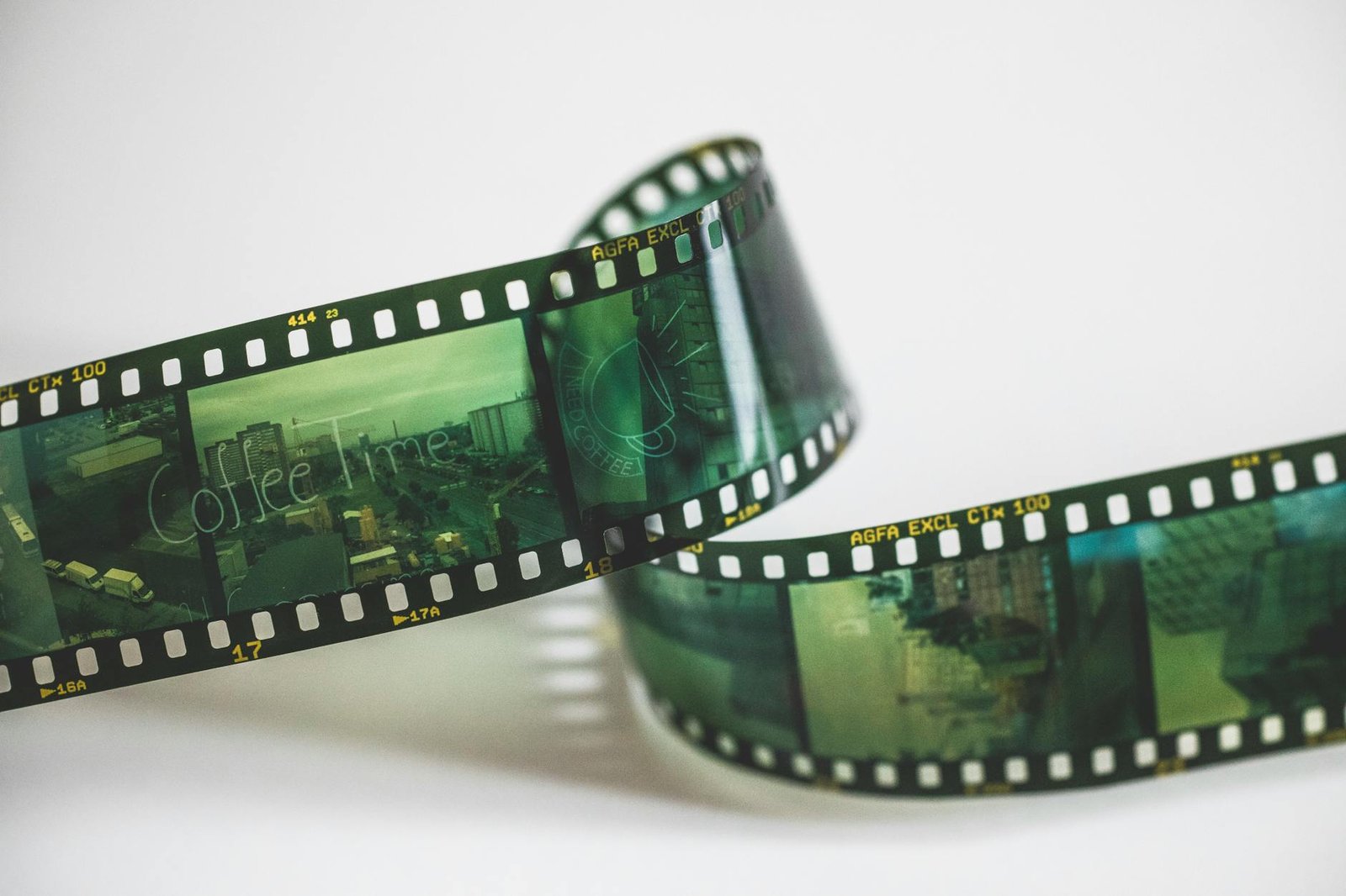 green and black round frame, Photographic Film